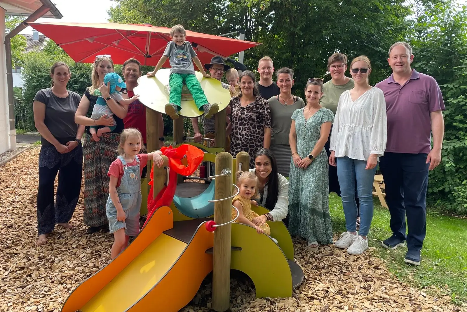 Kinderhaus-am-Hetten_Kinderhilfe-Oberland_Eröffnung-Krippenspielplatz-2025