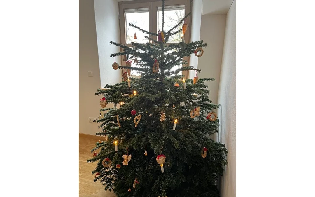Ein selbstgeschmückter Christbaum